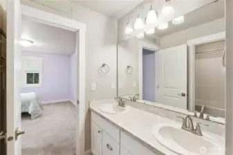 Jack and Jill Full Bath