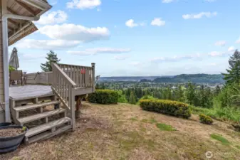 Private Side Yard