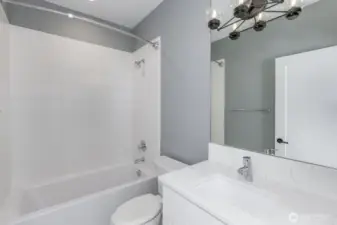 The hallway full bath.