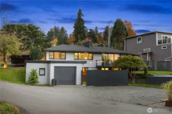 One car Detached Garage walks into Lower level~