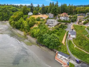 Neighborhood beach - private beach rights~