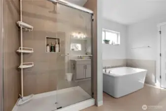 5 piece en suite