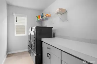 Oversized laundry room