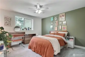 Spacious 3d bedroom too
