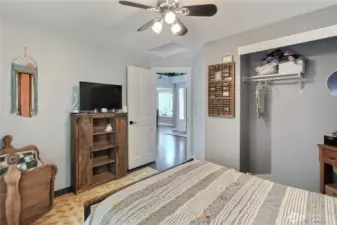 4th bedroom