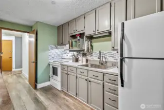 2nd kitchen in mother-in-law suite