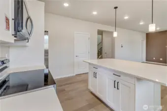 Photos are sample photos of a previously built Elbe plan in the community.