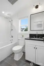 Secondary en suite bathroom.