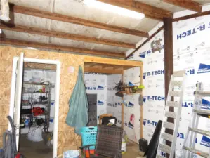 work shop or storage