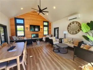 Ponderosa Club House