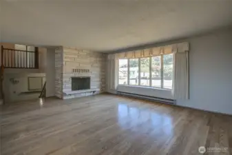 Wood fireplace