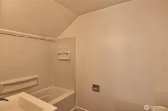 Upstairs full bath