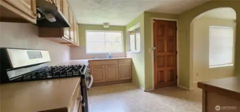 Kitchen 3229 Cooper Point