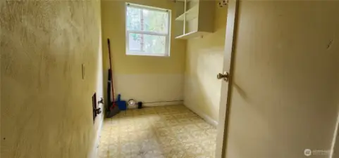 Laundry Room 3229 Cooper Point