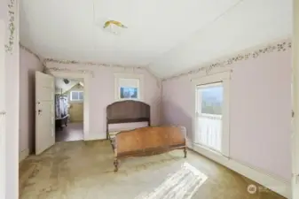 Upper 2nd bedroom