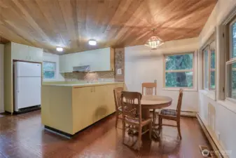 Kitchen w/ Eating Area