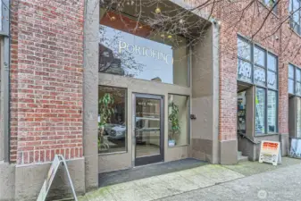 Welcome to Portofino, own a piece of Seattle history. HOA includes water/sewer/garbage. Seller happy to pay your first 6 months of HOA dues.