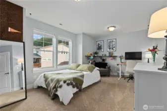 Second floor bonus room or 6th bedroom