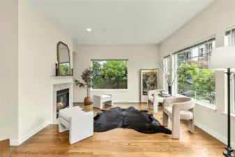 2nd main family/livingroom