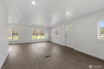 Spacious living room