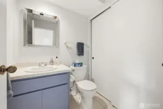 Main floor 1/2 bathroom.