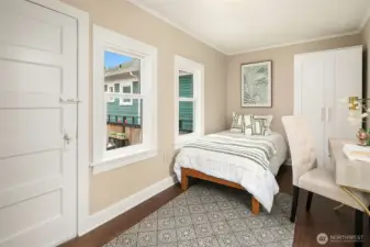 3rd bedroom with separate door to patio, flexible space for home office etc.