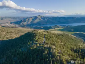 Exterior aerial view of property and surrounding lots.