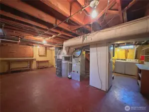 Storage, shop space or finish for additional living space.