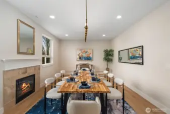 Spacious dining room to enjoy with family and hosting friends.