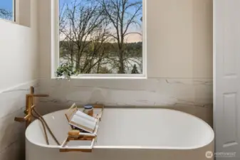 Enjoy the view while relaxing in the tub.