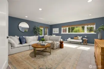 The massive bonus space on the upper level is an incredible space with so many possibilities- playroom, media room, workout space, guest space. Endless possibilities.