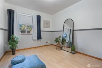 Upstairs den or flex room