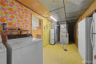 Laundry and utility space