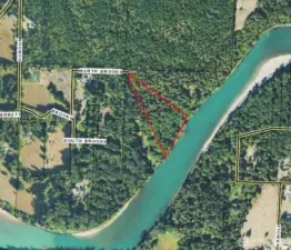 Beautiful lot awaits your vision!