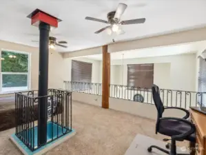 Loft/ 3rd bedroom