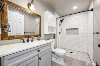 Large Main floor bathroom