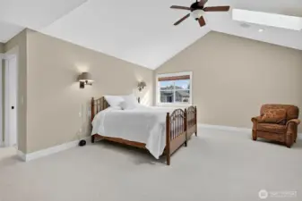 Primary suite