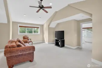 Bonus room