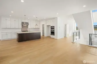 Images are for marketing purposes only and may not accurately represent the final product. Features, finishes, landscaping, and specifications are subject to change without notice.