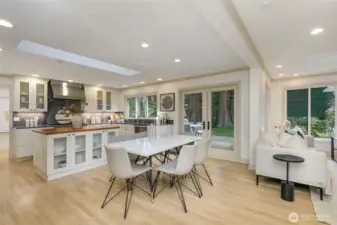 Breakfast nook in open kitchen/family room