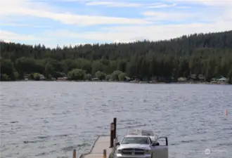 Diamond Lake Public Boat Launch