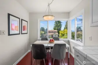 Corner Window in Dining Area