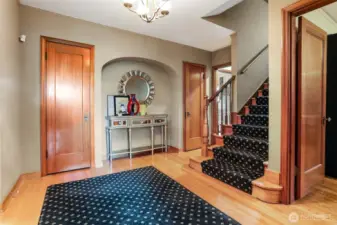 A real entry for all your guests.