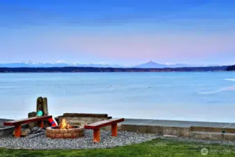 One more view looking north toward the Cascades.