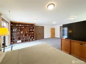 Another view of the primary.