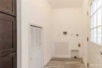 Utility / Mudroom