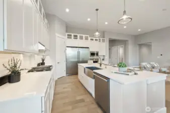 A kitchen designed for style, function, and entertaining.
