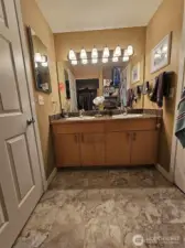 Double vanity in the main bathroom