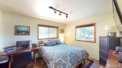 2nd floor bedroom