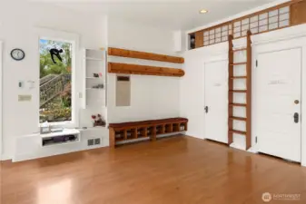 Studio. View of entry area